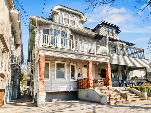 1075 East 2nd Street image 1 of 30