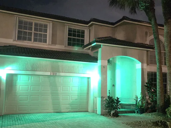 16499 Sapphire Pl, Fort Lauderdale, FL 33331