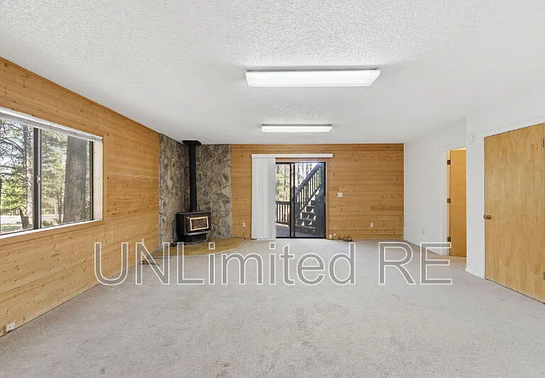 1410 N Inverrary Way — Photo 11