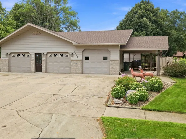 1516 N Broadway St, Watertown, SD 57201