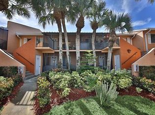 4040 Ice Castle Way APT 8, Naples, FL 34112