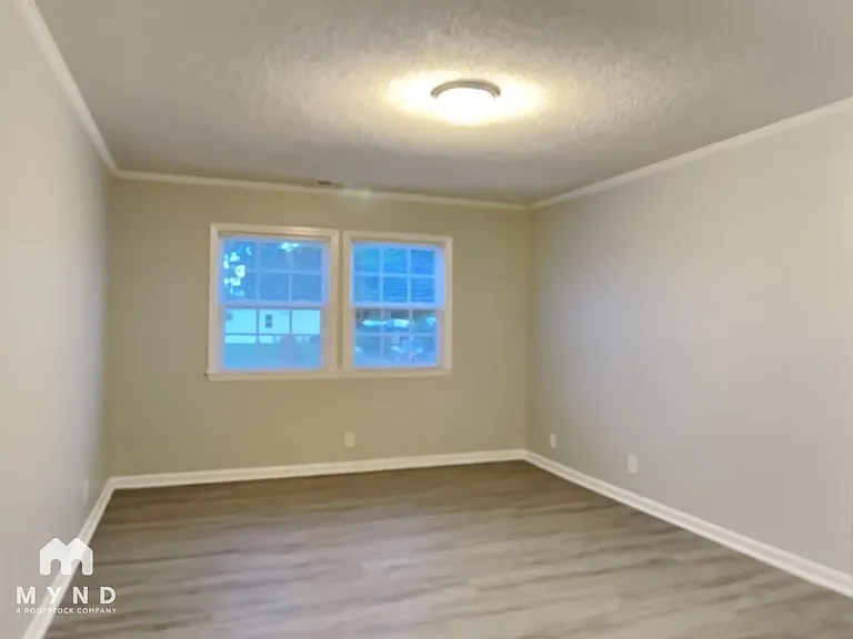 102 Harrison Rd — Photo 13