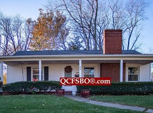 248 Thorwaldsen Pl, Clinton, IA 52732