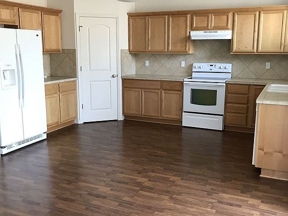4th image of 8109 NE 158th Ct
