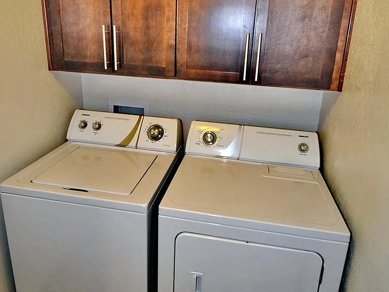 Everwood Apartments — Photo 5