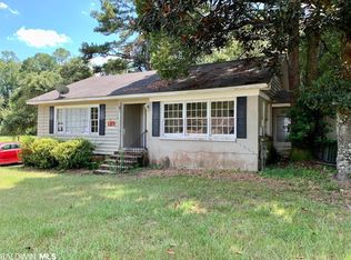 205 Idlewood Dr, Chickasaw, AL 36611