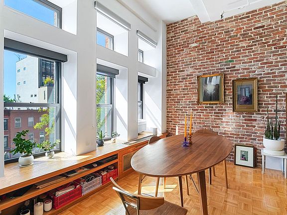 5th image of 423 Atlantic Ave APT 3J