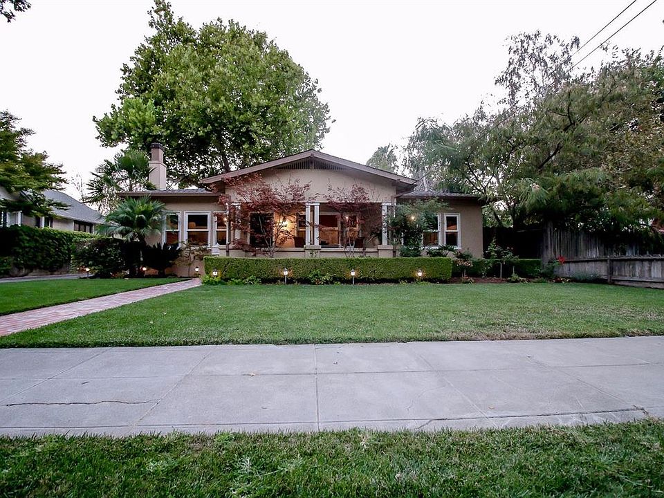 1st image of 816 2nd St