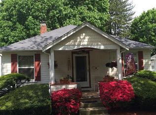 61 Midland Ave, Stamford, CT 06906