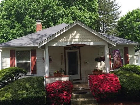 61 Midland Avenue, Stamford, CT 06906