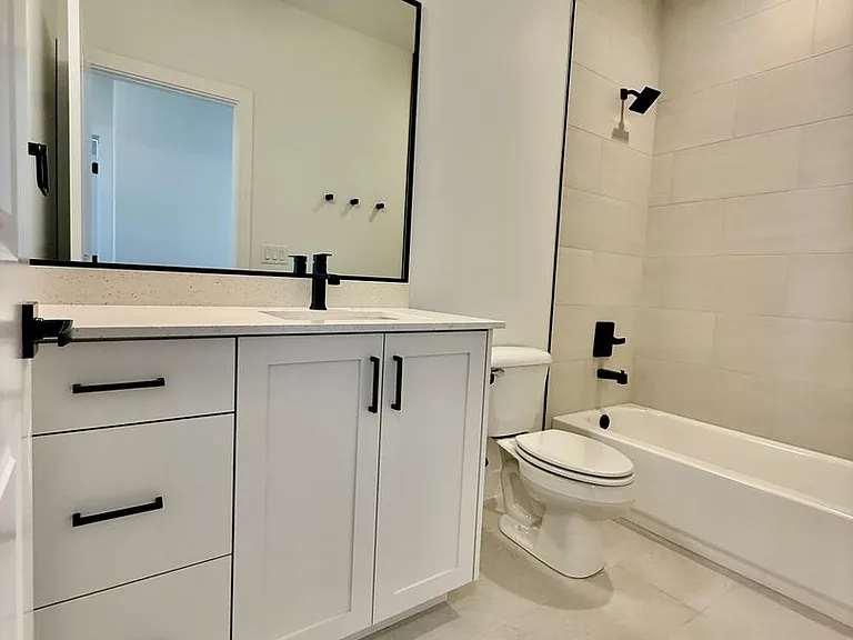 4252 E El Capitan Way — Photo 10