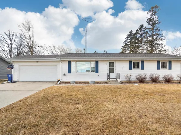 114 Elm St, Eden, WI 53019