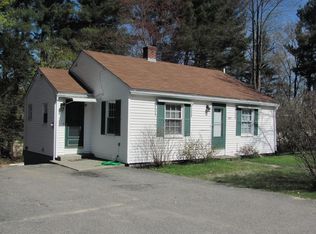 547 Rindge Rd, Fitchburg, MA 01420
