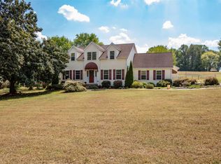 878 Tom Osborne Rd, Columbia, TN 38401