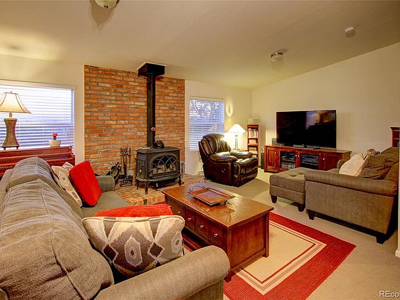 5th image of 24637 Railroad St