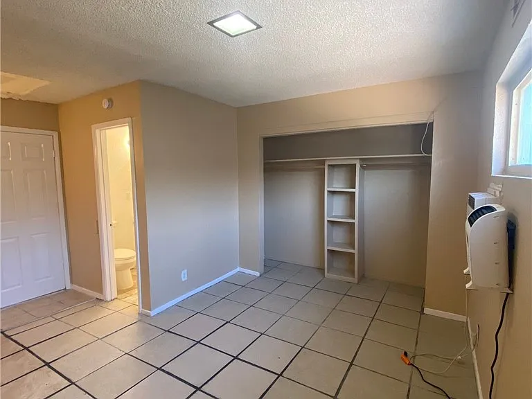 236 W Philadelphia Ave #4 — Photo 6