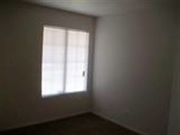 5th image of 5327 Sun Meadow Ct