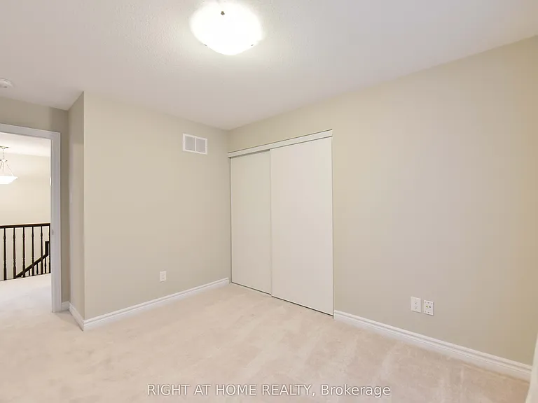 630 Eagle Crest Hts — Photo 22