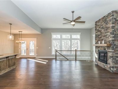 408 Chisam Rd, Kearney, MO, 64060