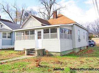 701 2nd St E, Scott City, MO 63780