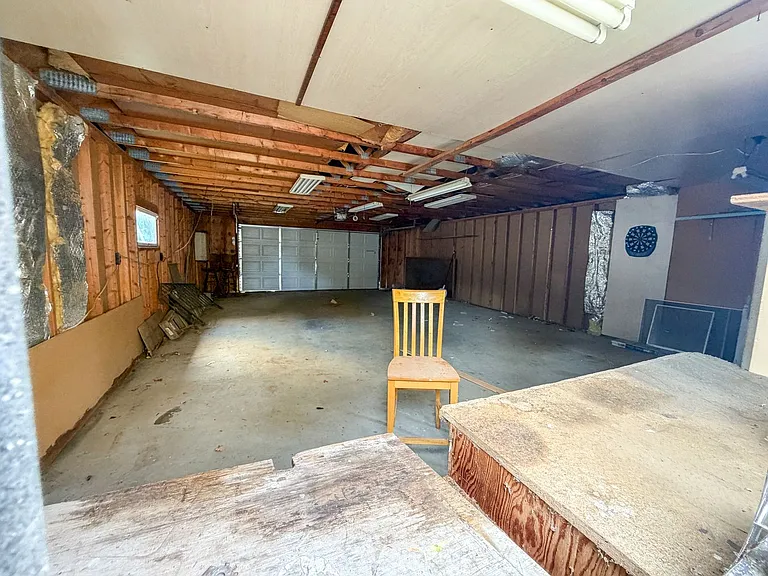 609 N Edmunds St — Photo 23