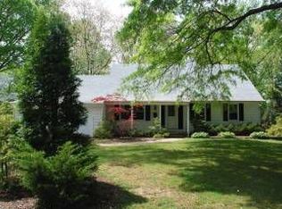 113 Farmington Rd, Cherry Hill, NJ 08034