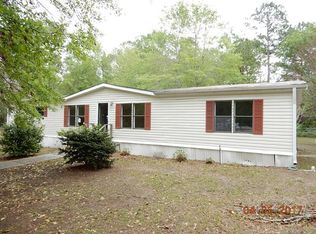 101 Leslie Ln, Brunswick, GA 31523