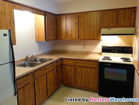 2nd image of 150 5th St S APT 5