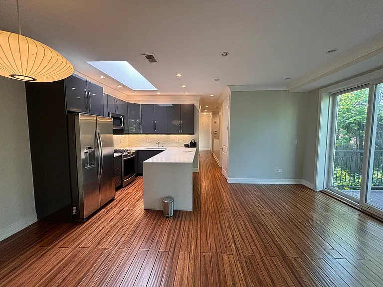 4003 S Calumet Ave #3 — Photo 7
