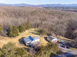 2268 Long Meadow Rd, Middletown, VA 22645