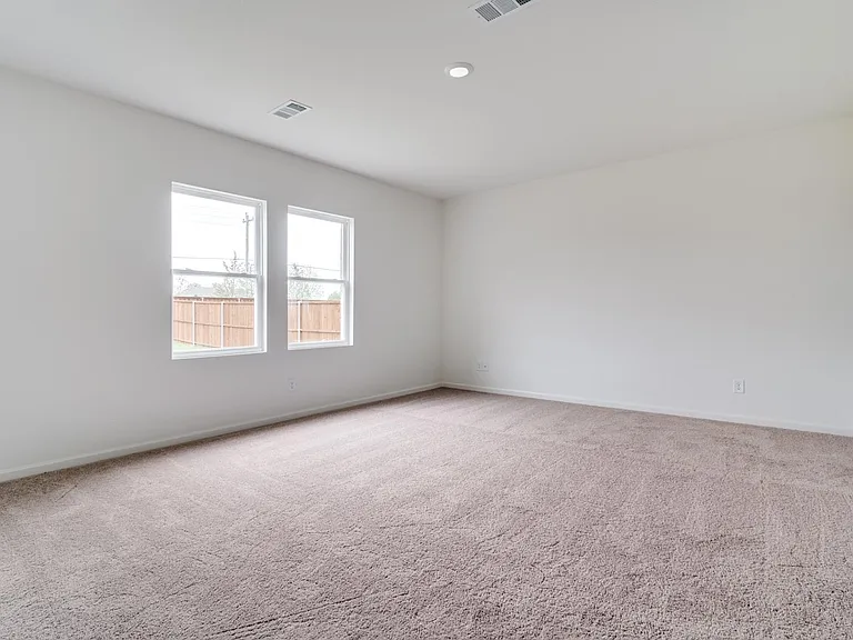 1876 Lockhart Dr — Photo 14