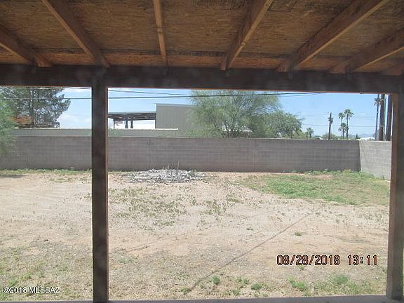 5th image of 6702 S Burcham Ave