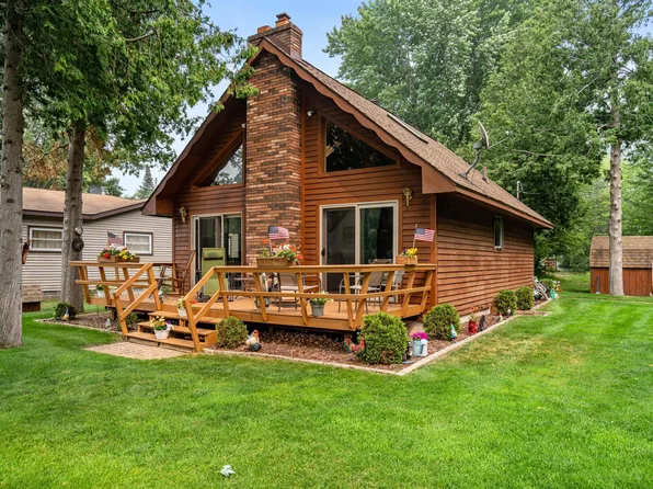 1051 Hendricks Dr, Onaway, MI 49765