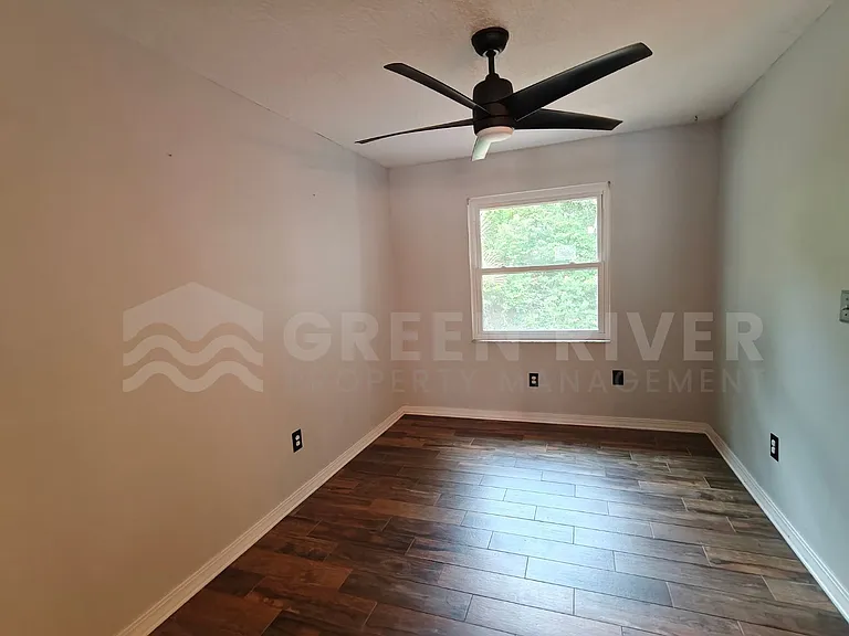 1549 Sonoma Ct — Photo 20