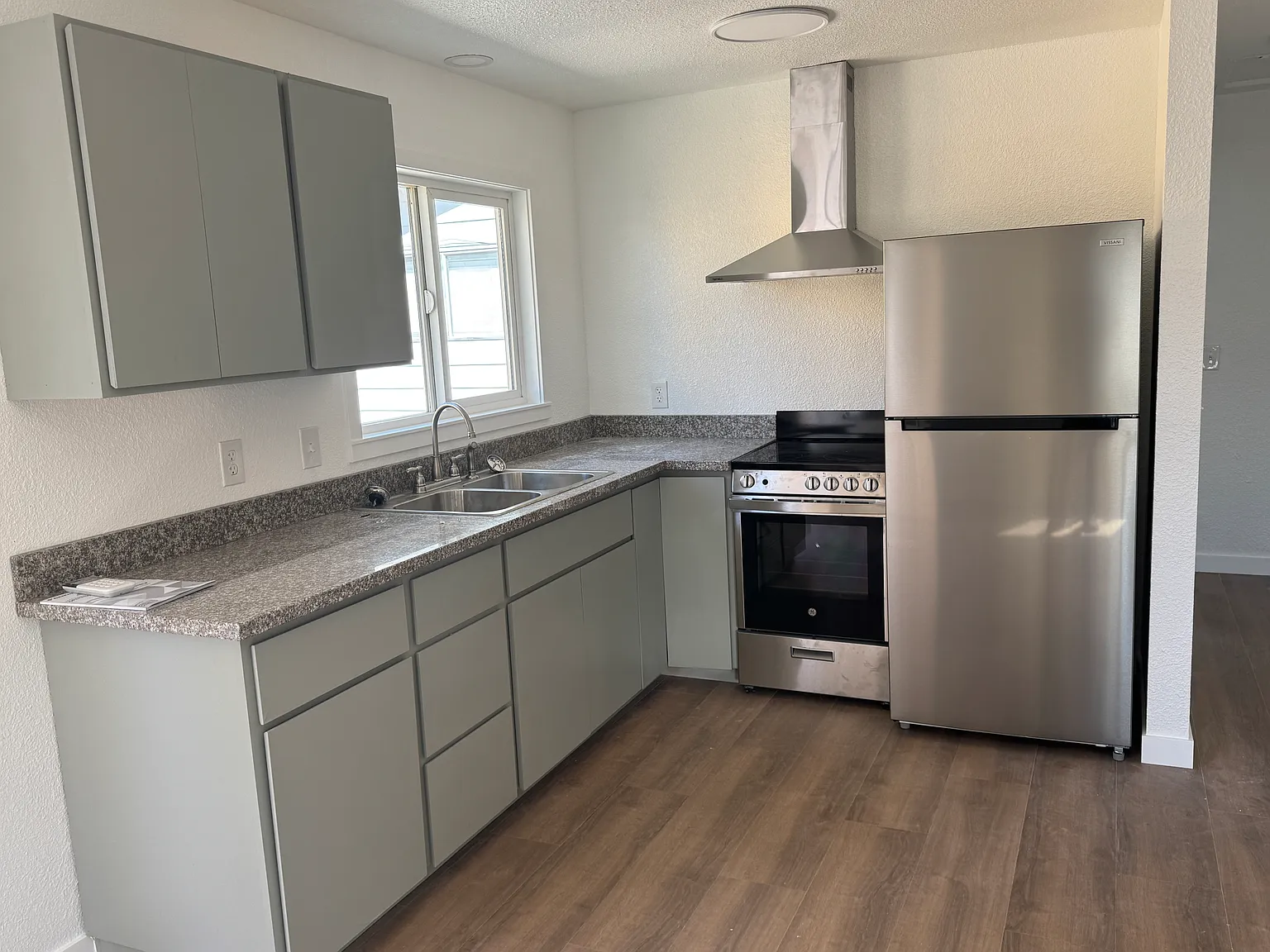 1 bed, 600 sqft, $1,250 — Photo 2