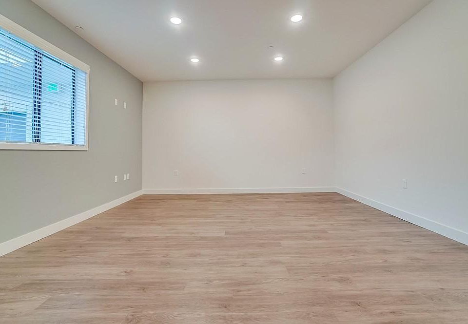 1st image of 16836 Sherman Way APT 405