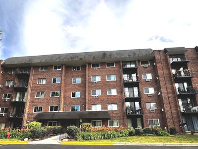 4721 Saint Joseph Creek Rd APT 5H, Lisle, IL, 60532