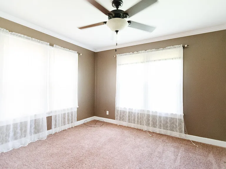 214 Hamby Ave — Photo 24