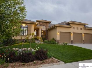 1316 S 199th St, Omaha, NE 68130