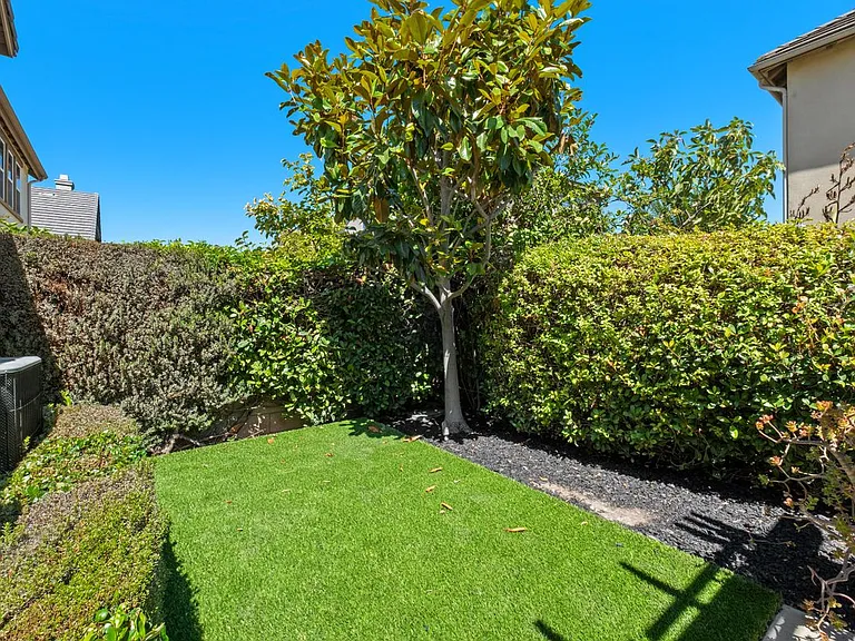 16618 Honeybee Dr — Photo 40