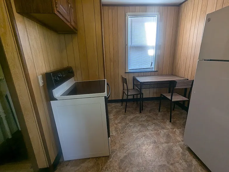 1302 Colburn St #1 — Photo 13