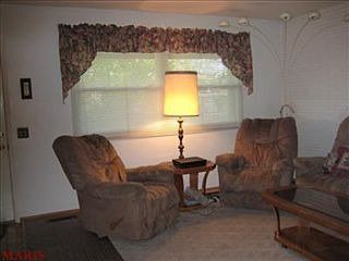 3rd image of 11918 Barbara Dr