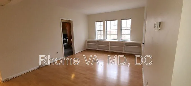 1 bed, 1.0 bath, 627 sqft, $2,000 — Photo 2