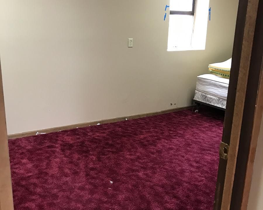 Main level bedroom