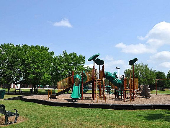 MANY PARKS & RECREATION. 5 major playground areas and tons of pocket parks