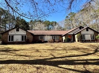 60 Fireside Ct, Cataula, GA 31804