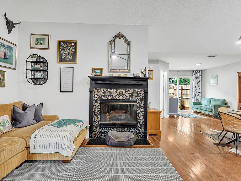 4 Falcon Ridge Ln — Photo 28