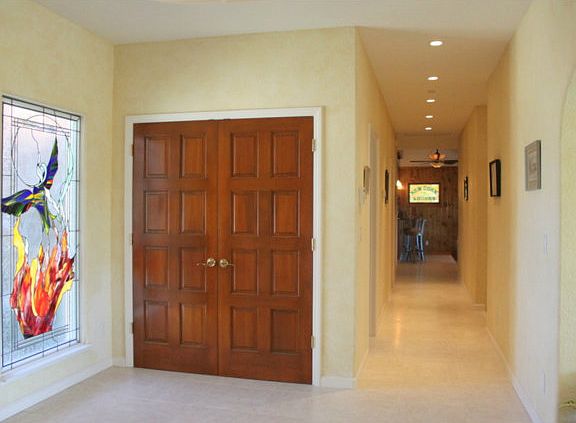 3rd image of 15710 Oakridge Ct