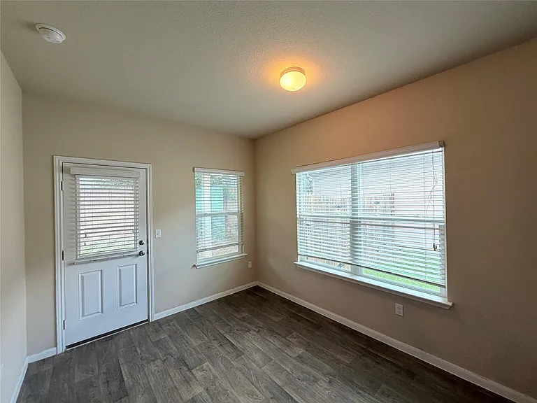 225 Cibolo Creek Dr — Photo 14