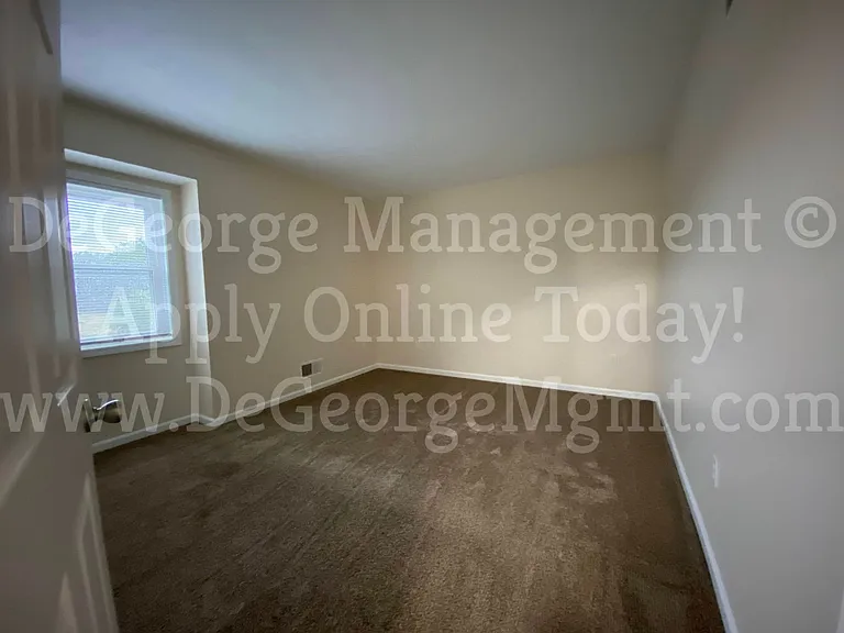 Pine Ridge Apartments — Photo 81